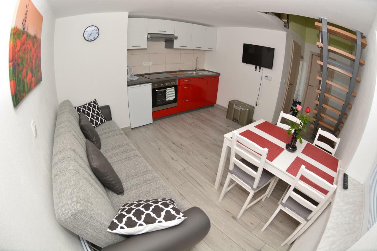 Apartment April 블레드 외부 사진